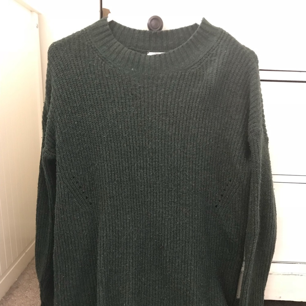 BP green sweater